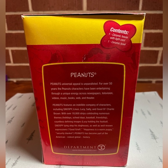 Department 56 Peanuts Christmas Snoopy & Woodstock Light up Candy Dish - Picture 3 of 6